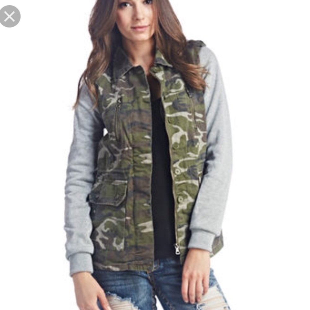 Forever 21 camo jacket